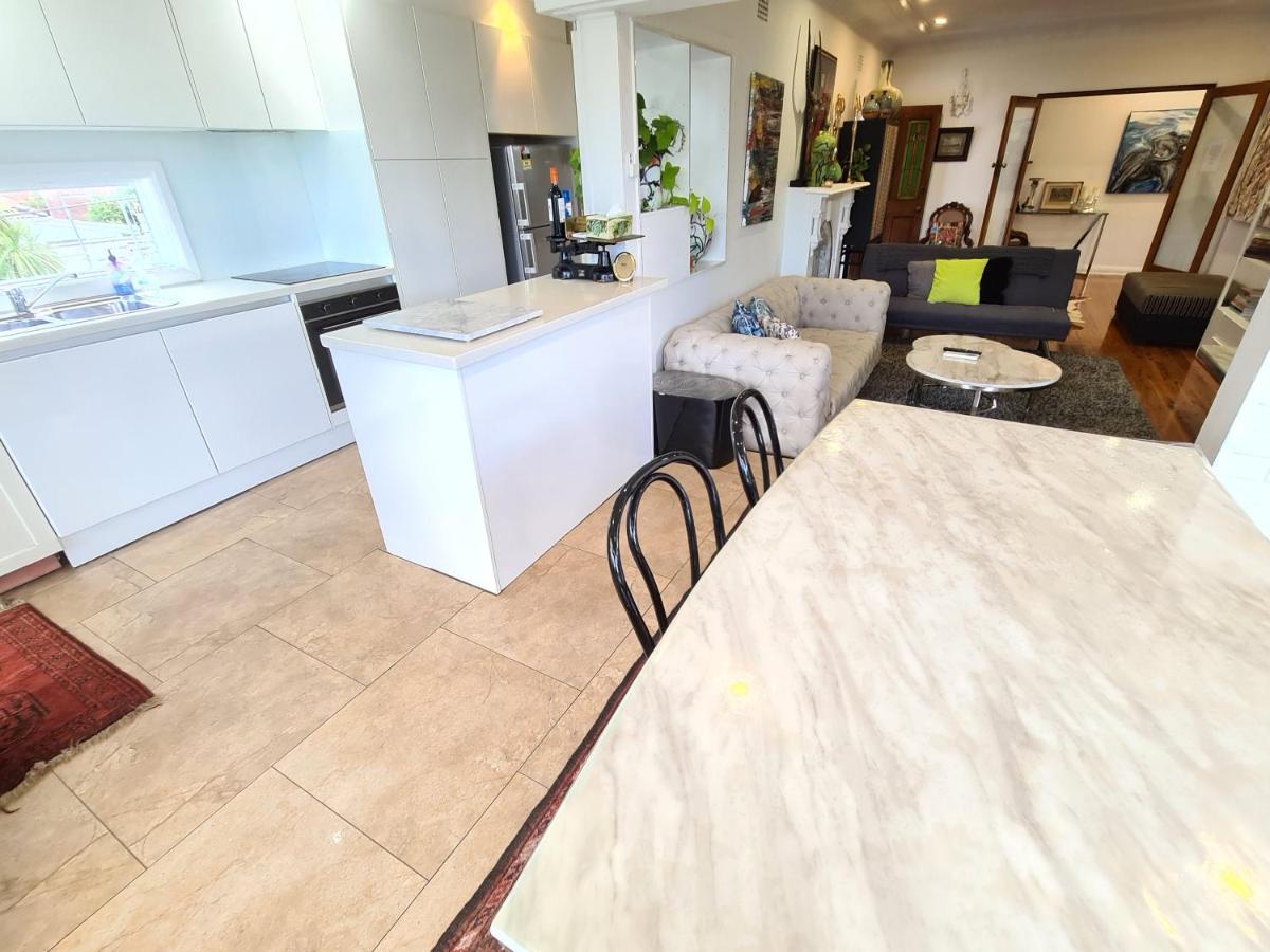 Vista Unit Close To The City & Airport & Train Station And Brighton Le Sands Beach Sydney Buitenkant foto